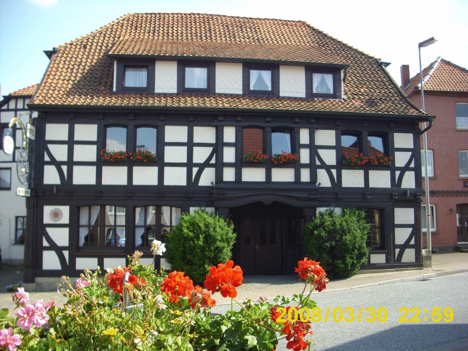 Schoekel'S Hotel Und Restaurant Elze Dış mekan fotoğraf